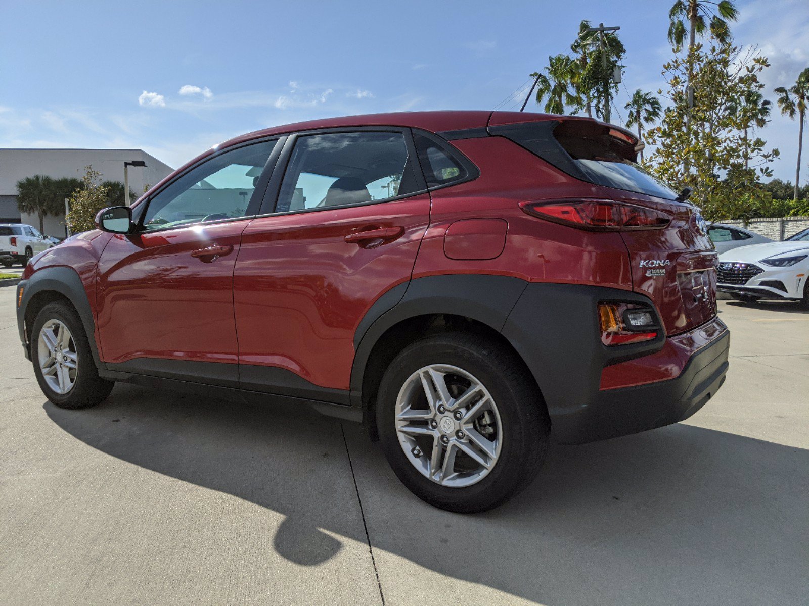 Certified Pre-Owned 2018 Hyundai Kona SE FWD Sport Utility